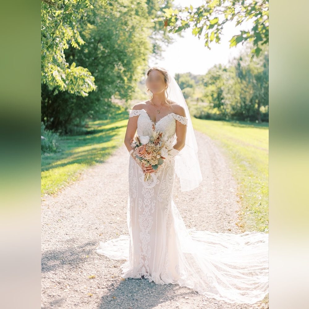 Essence Of Australia Wedding Dress
